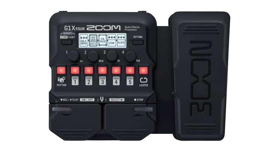 Zoom G1X FOUR Pedale multieffetto per chitarristi