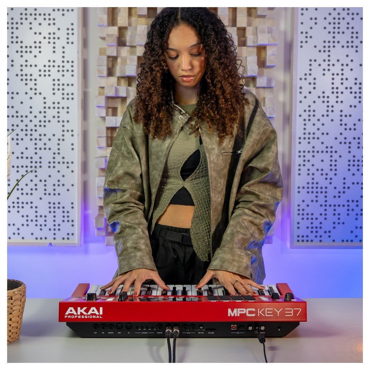 Akai Tastiera di produzione MPC Key 37 Standalone MPC