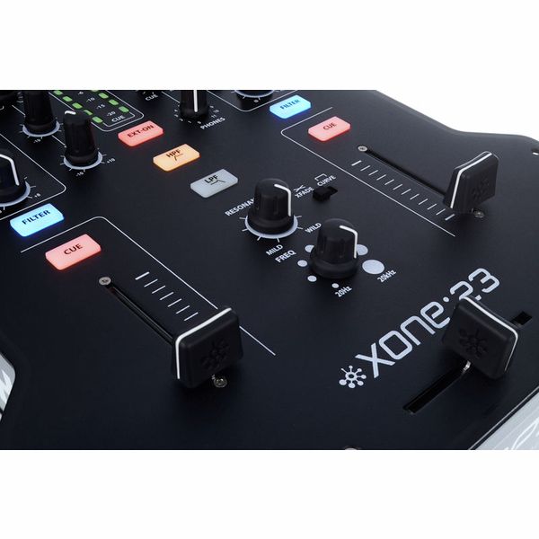 Allen & Heath Xone 23 Dj Mixer