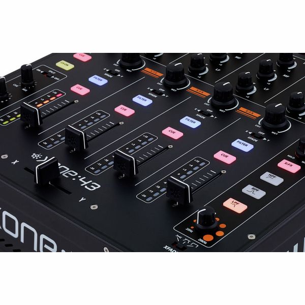 Allen & Heath Xone 43 Dj Mixer