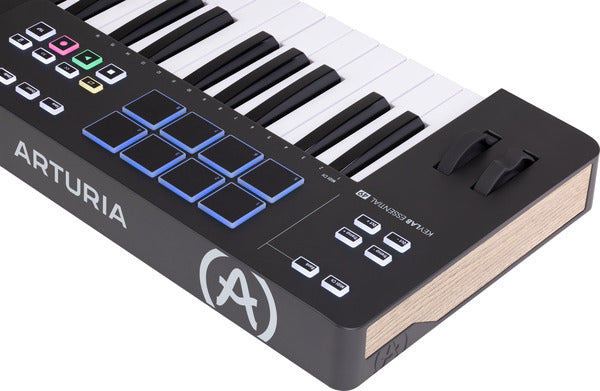 Controller MIDI Arturia KeyLab Essential 49 MK3